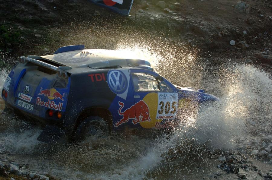  Volkswagen Touareg Race 2 2005 года  (фото 4 из 30)